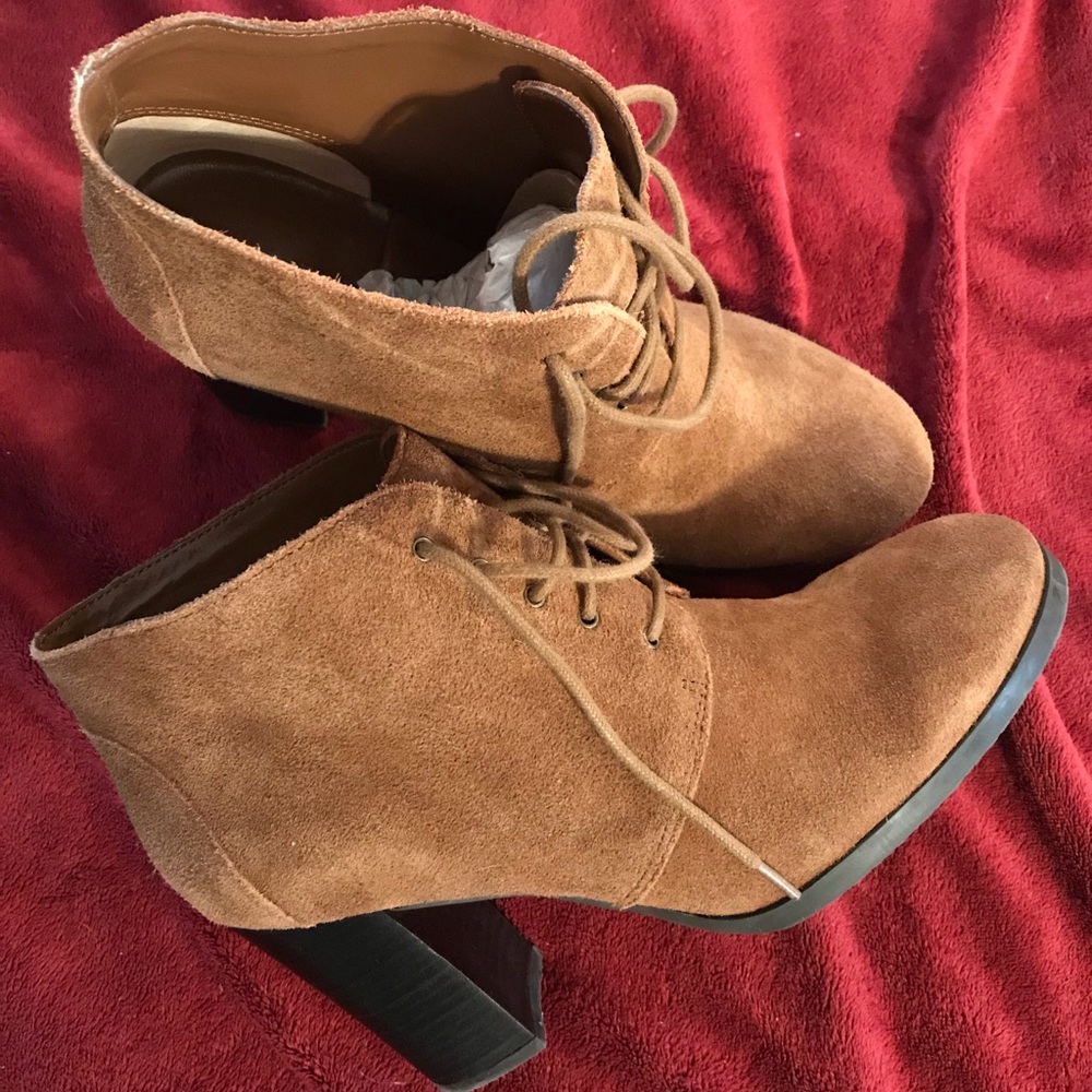 Ankle boots